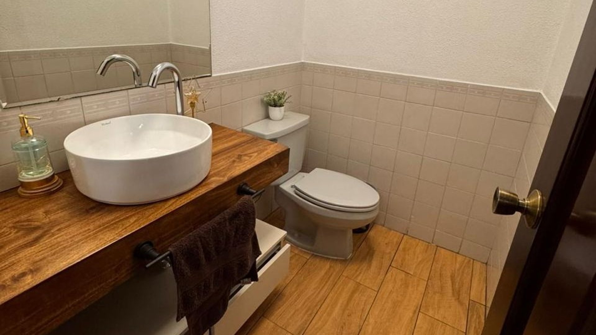 Apartamento en renta en zona 15 - vista hermosa 2 Ref-6058 - Miniatura 3