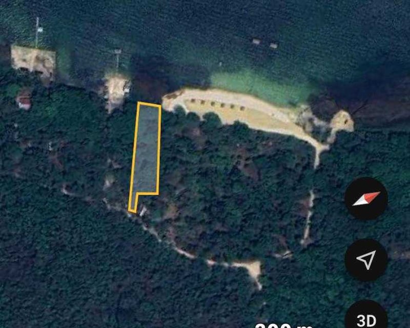 Terreno a orilla del lago Peten Itza