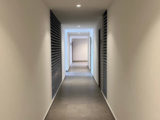 Luxurious 3 Bedroom Apartment for Sale in Zona 14, Guatemala City | 135m² | Parking | Walk-in Closet - Image 6