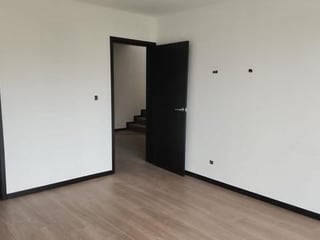 CASA EN VENTA – ZONA 13 ¡Dentro de exclusivo condominio! - 5