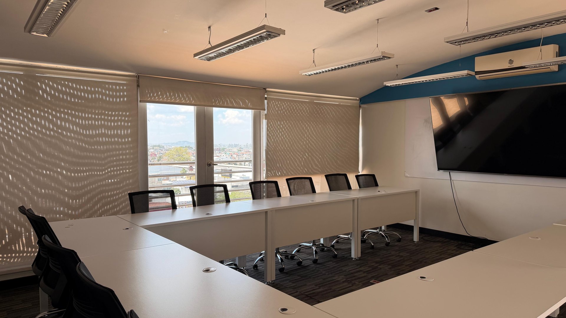 Oficina Premium 200m² Zona 11, Guatemala: ¡Ideal para tu Negocio! - Miniatura 6
