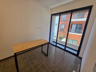 Apartamento con gimnasio y fire pit de 2 habitaciones en zona 15 - 4