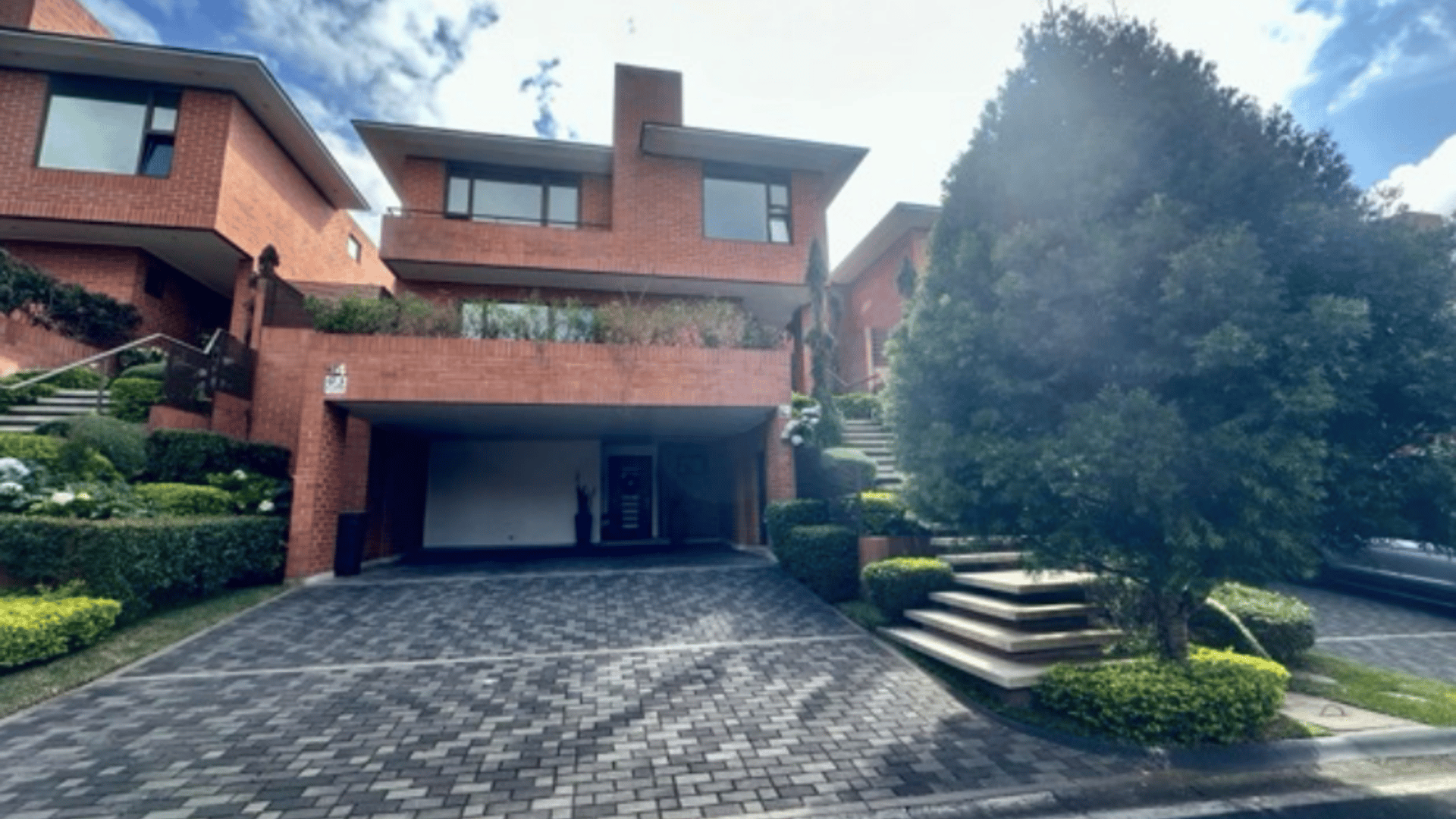 VENTA DE HERMOSA CASA - RES. CONCEPCIÓN, KM 15 CES 