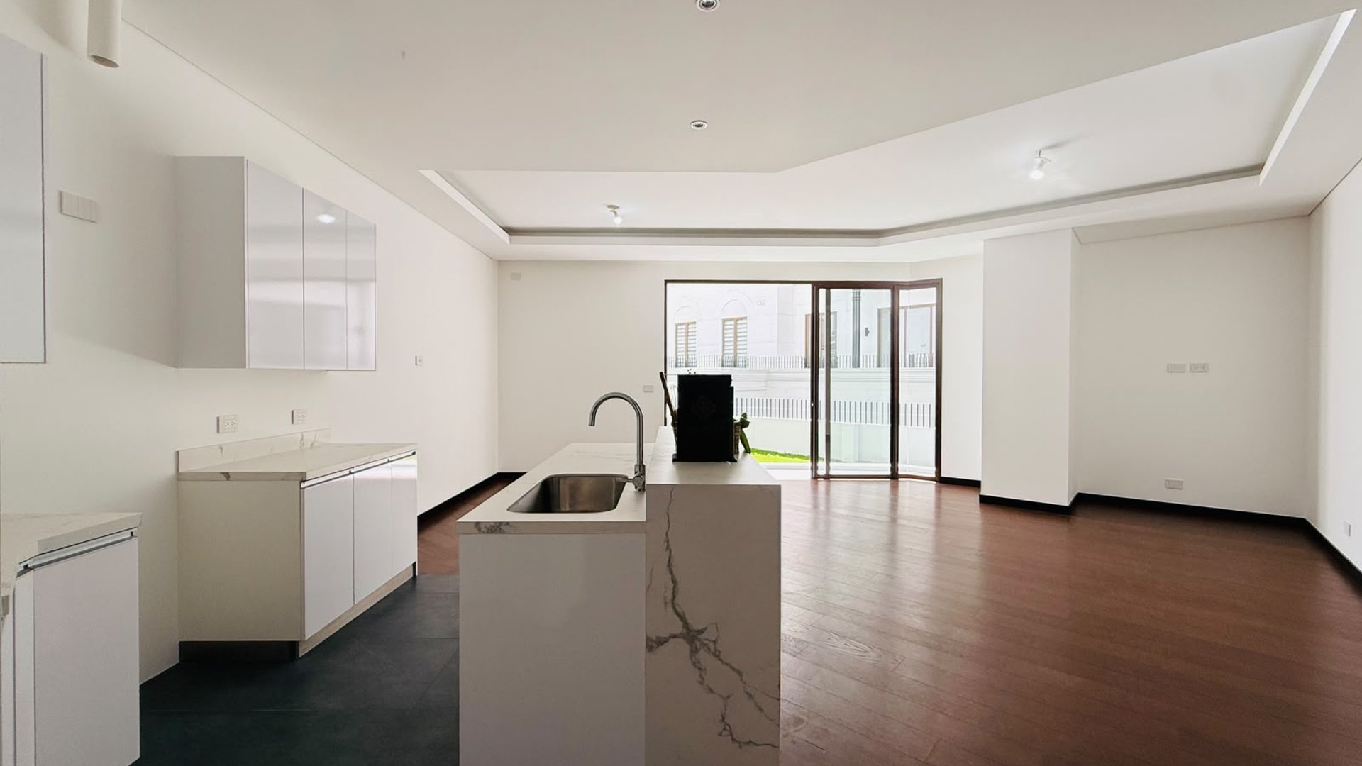 ALQUILER DE HERMOSO APARTAMENTO - NOGALES CAYALÁ, ZONA 16