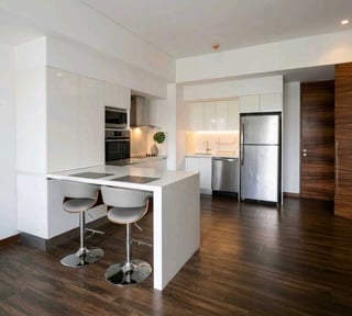 APARTAMENTO AMUEBLADO EN ALQUILER 📍 Edificio AVIA, Zona 10