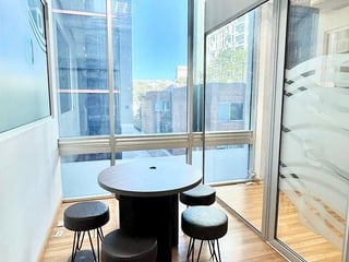 Oficina en Renta en Zona 10 Guatemala | 130 m² | Edificio Corporativo - Image 3