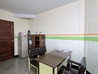Clínica en Renta Zona 1 de Mixco, cerca de la Muni - 3
