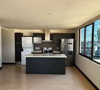 Renta y Venta de Apartamento en VEINTI4 Zona 10 a la par de Zona Pradera | 2 Habitaciones completas