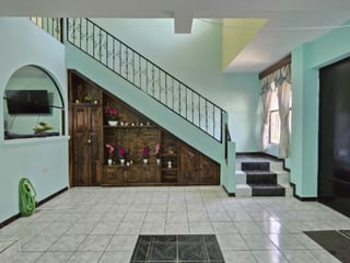 Casa en Venta en Altos de Barcenas Villa Nueva - Image 6