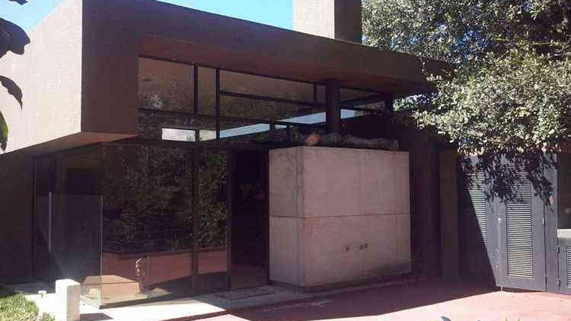 Vendo casa ubicada Los Encinos San Lucas Sacatepéquez