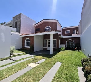 Casa en Venta en Las Orquídeas San Cristóbal Guatemala