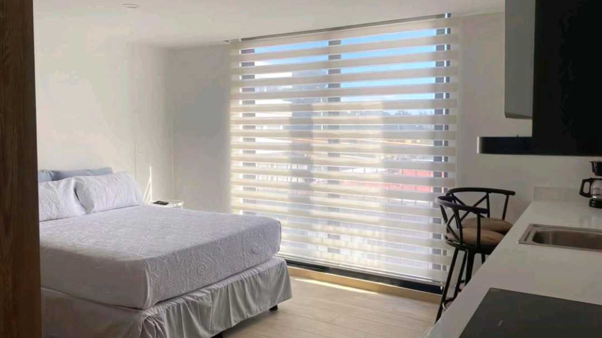 APARTAMENTO EN VENTA / ALQUILER- Edificio Meraki 10, Zona 10 - Miniatura 3