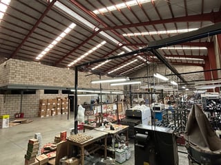 Ofibodega en venta en San Cristóbal zona 8 de Mixco sect. A5 ,3 niveles - 2