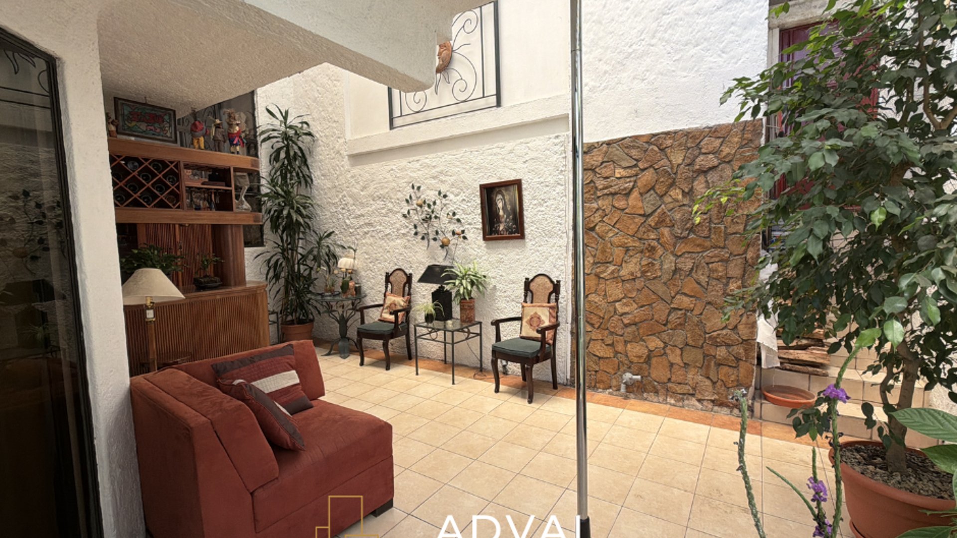 Excelente ubicacion casa en venta La Alhambra CAES Km 15.8 - Miniatura 5