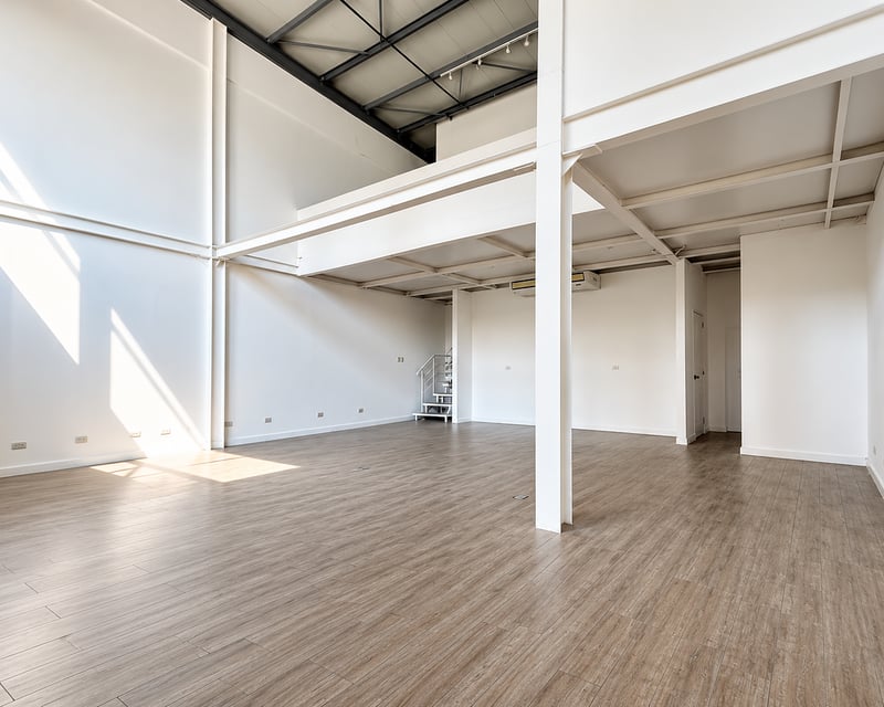 Excelente local comercial en renta en Zona 14
