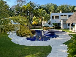 Casa de playa de 7 habitaciones en venta Las Olas  - 2