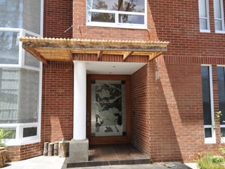 Beautiful two-story home with swimming pool for sale, 16 kilometers away from La Antigua, Guatemala. - Image 3