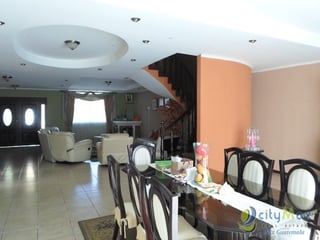 Hermosa Casa en Venta en Carretera a El Salvador - 3
