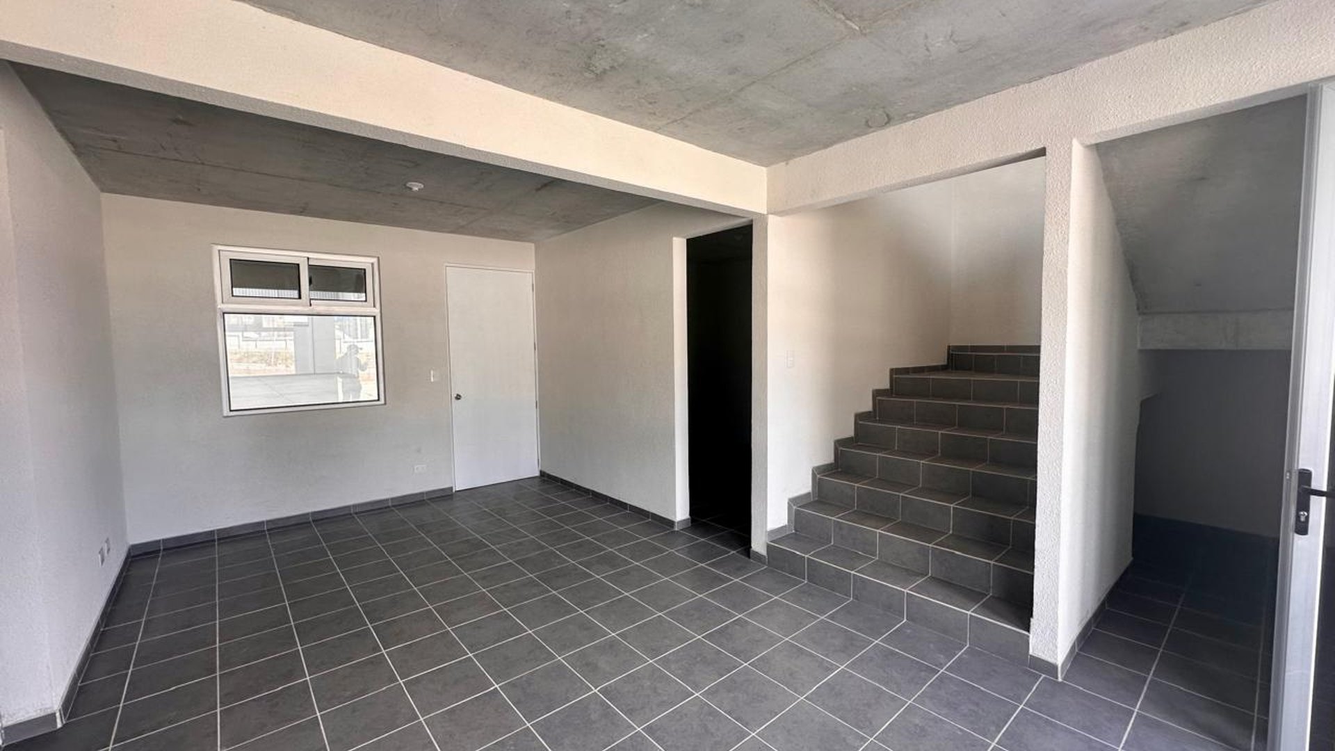 ???? BODEGA EN ALQUILER – INDUSTRIAL CAMPESTRE COMERCIAL | KM 22.7 CAES - Miniatura 2
