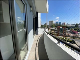RENTA APARTAMENTO ATTICA II ZONA 14 CON CUARTO DE SERVICIO - 2