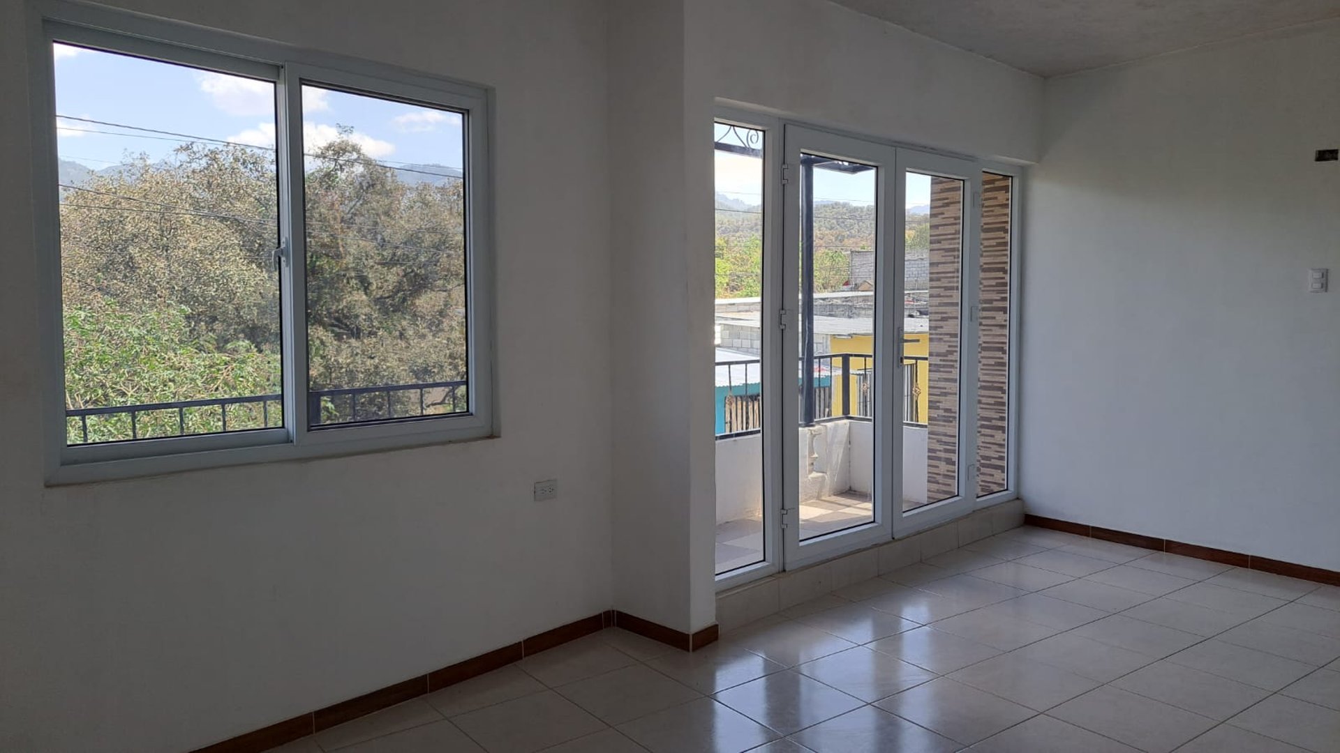 Casa en renta en km. 31.5 Carretera a el Atlántico - Miniatura 11