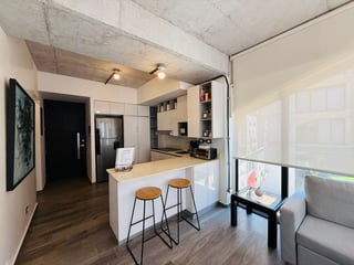 VENTA DE MODERNO APARTAMENTO AMUEBLADO - SHIFT CAYALÁ, ZONA 16 - 4