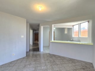 Casa en Venta Pinares de San Cristóbal Zona 8 de Mixco - Image 12