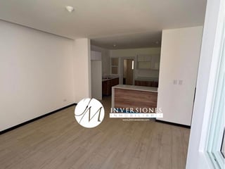 Espectacular Casa en Venta en carretera a el salvador - 3 Habitaciones - 2