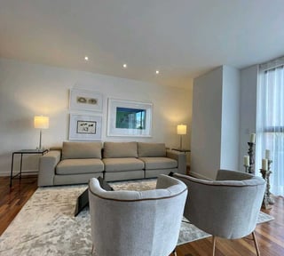 Alquilo Hermoso Apartamento en zona 10 con o sin muebles