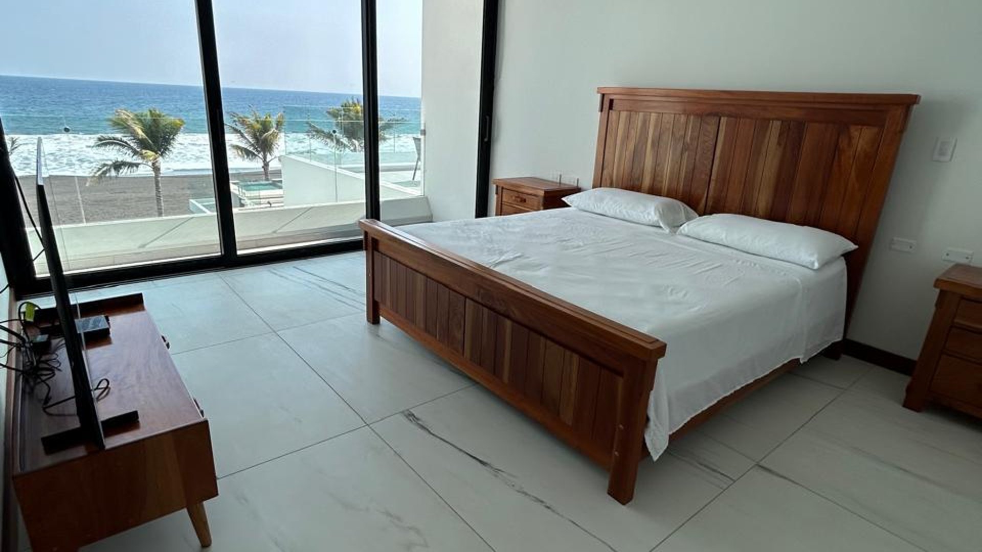 MONTERRICO EL CEBOLLITO CASA NUEVA EN VENTA  - Miniatura 8
