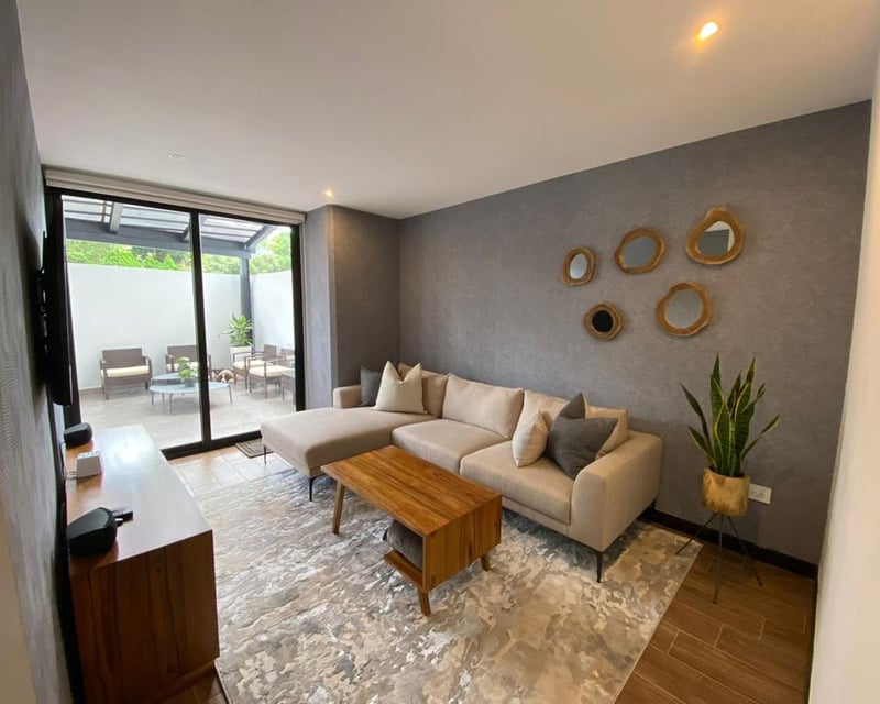 Apartamento de 3 habitaciones en alquiler, Edificio Castalia zona 15