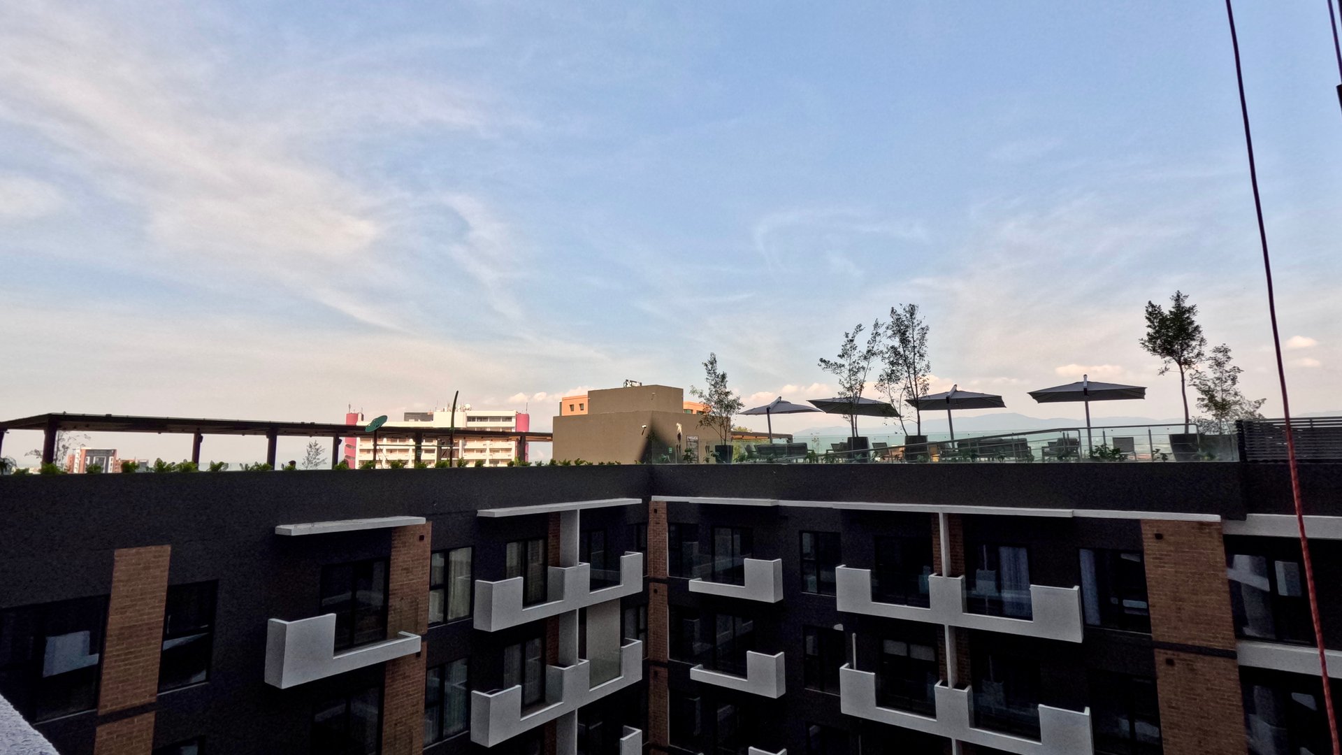 Apartamento en venta o renta Parque 14, zona 14 - Miniatura 3