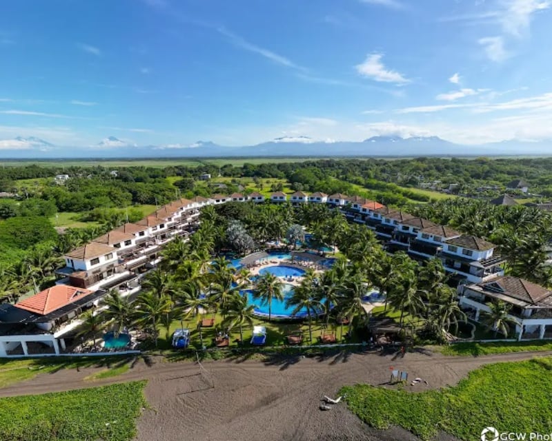 Villa de 3 habitaciones en alquiler, Villa Los Cabos Monterrico