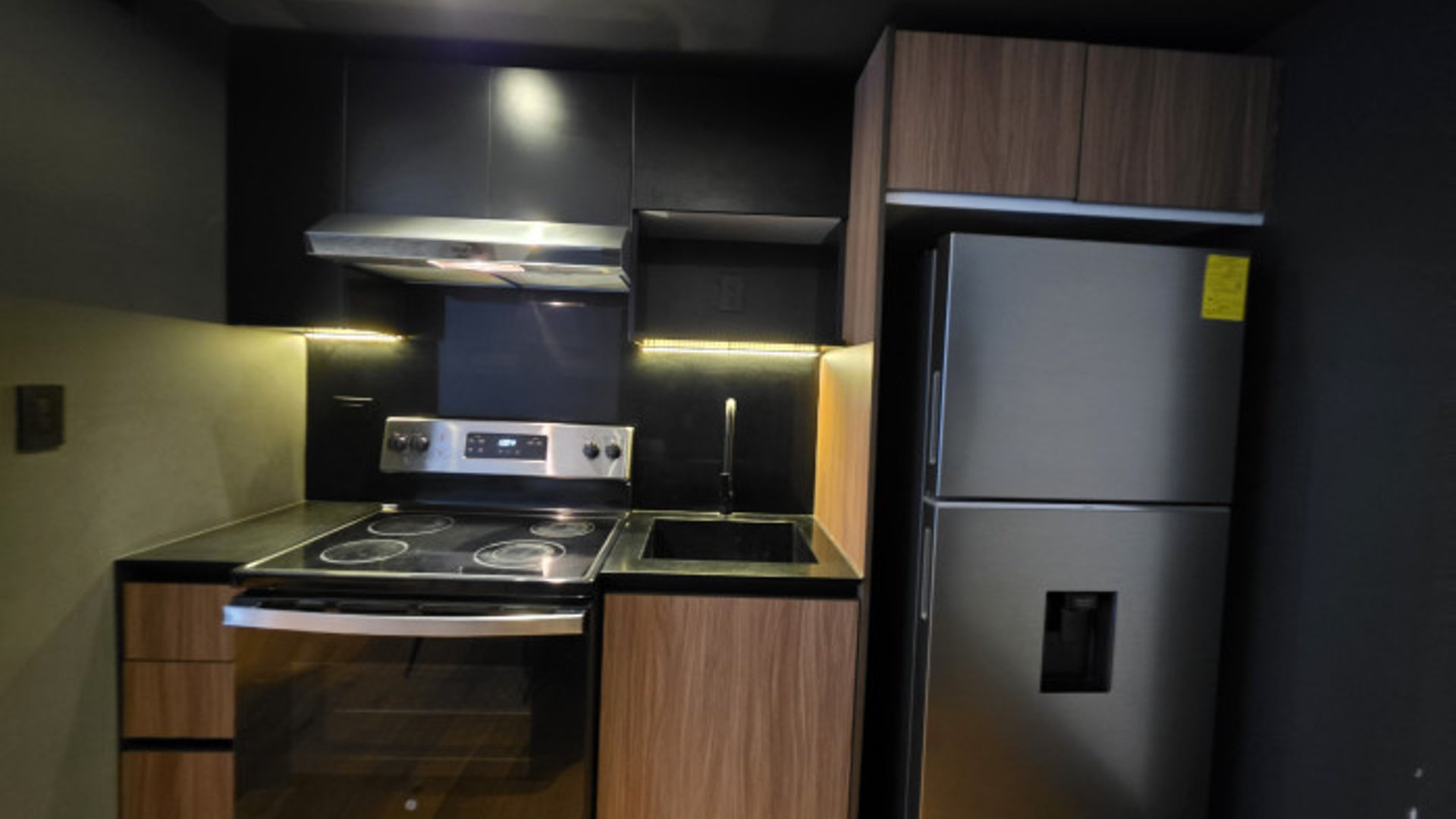 Apartamento en Renta 2 Hab en Villa Mariscal Zona 11 - Miniatura 2