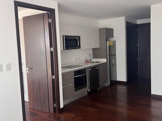 Apartamento con gimnasio en renta de 1 habitacion en zona 10 Ref-5256 - 2
