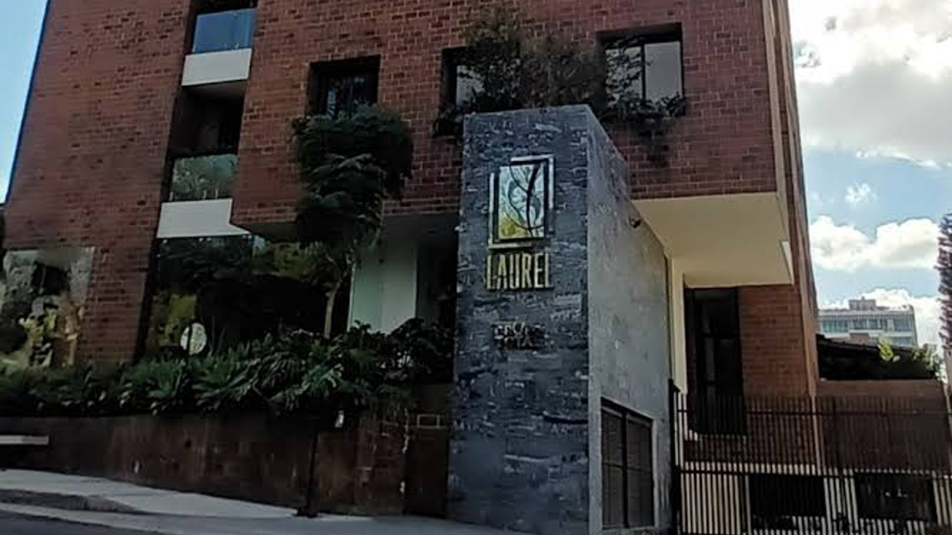 ???? APARTAMENTO AMUEBLADO EN RENTA – 2 HAB | LAUREL | ZONA 15 VH1 - Miniatura 12