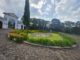 Terreno en venta en la entrada a Antigua Guatemala Ref-4830 - 3