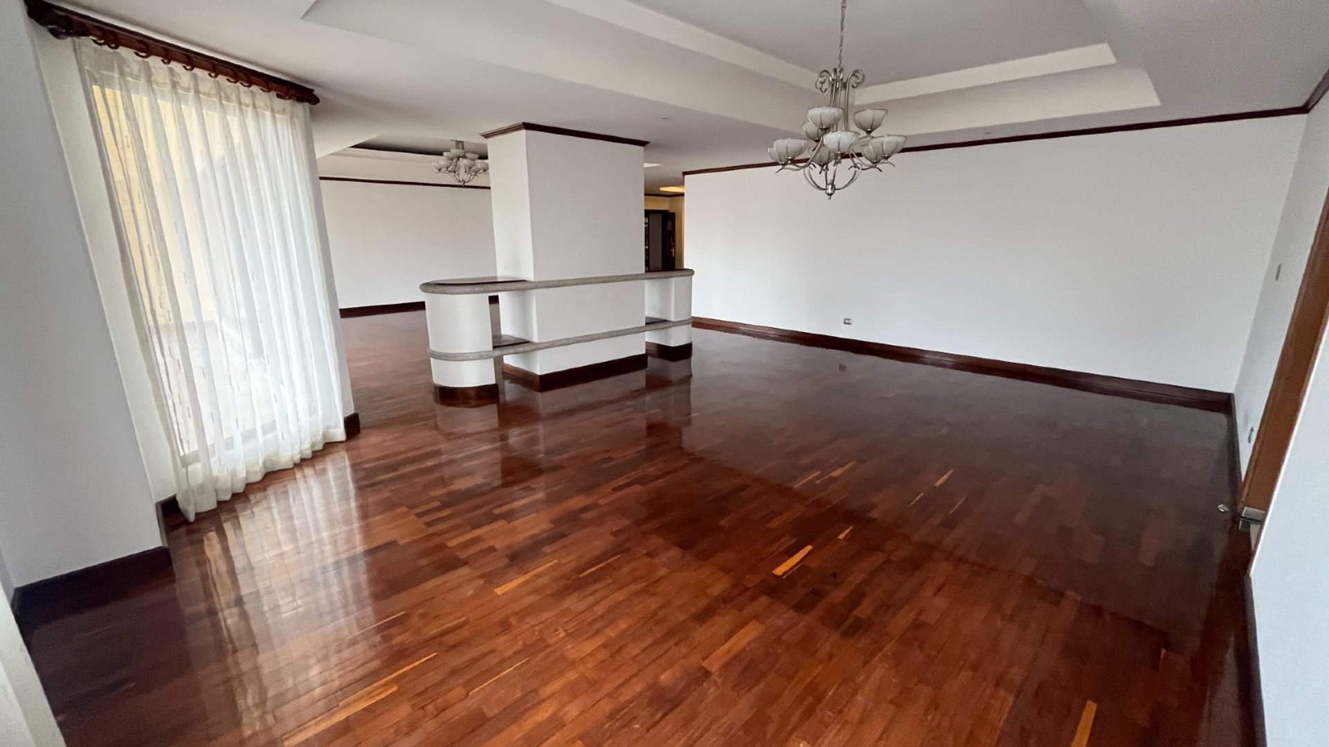 Penthouse en Torre Castelar, zona 10