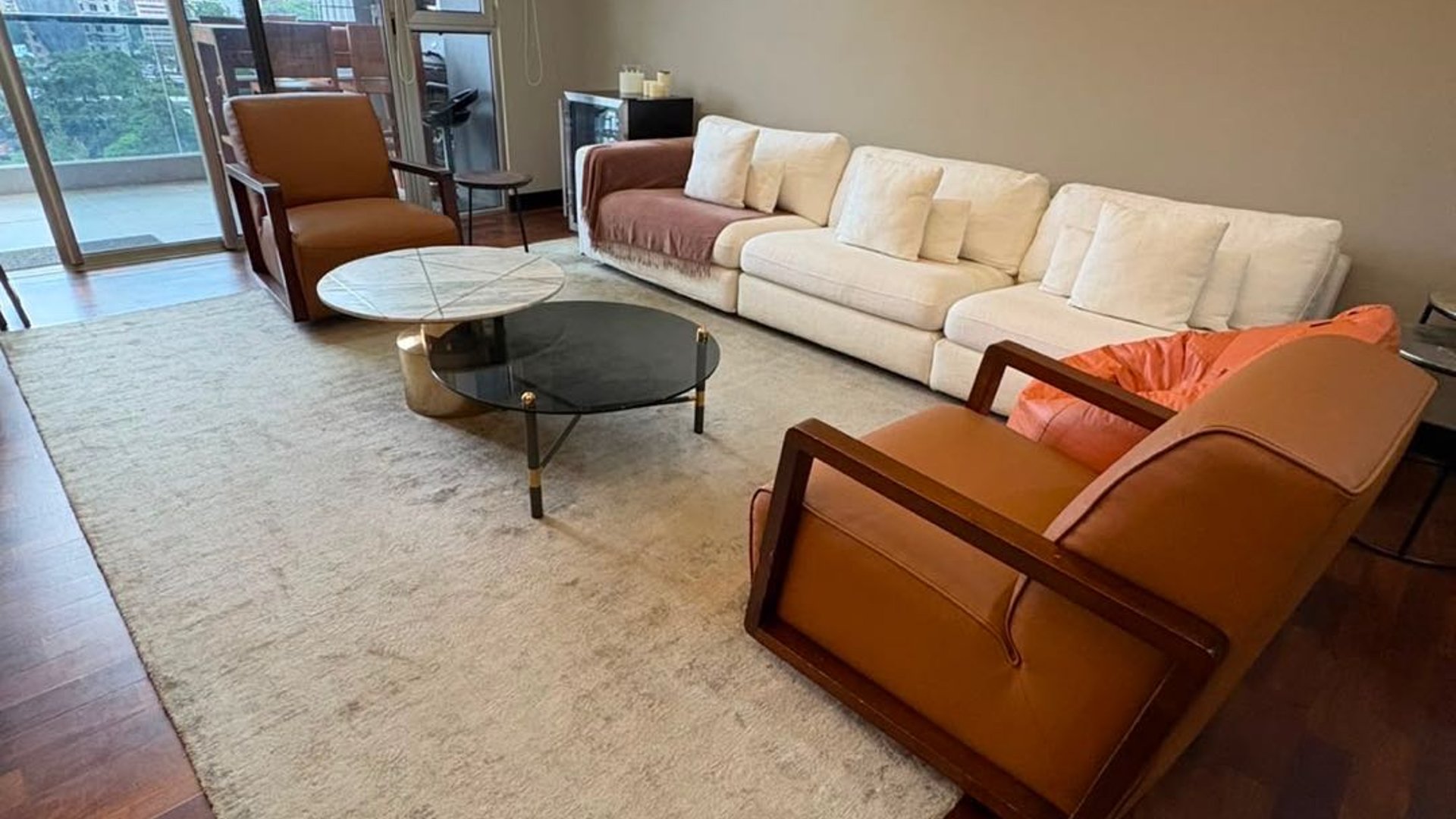 Alquiler de apartamento 3 Dormitorios | Santa Sofía Zona 10 (B)