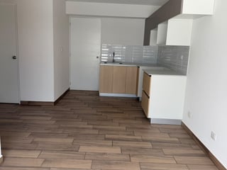 APARTAMENTO EN VENTA | LARES, ZONA 17 - 2