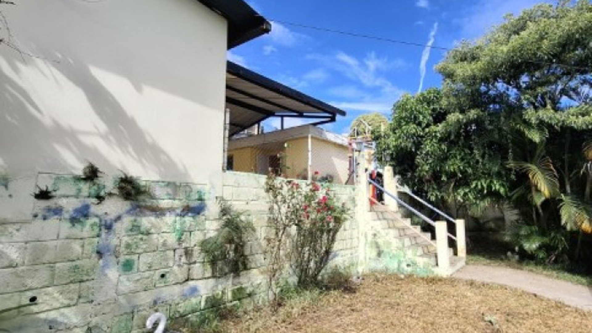 Ofi-Bodega en Venta San Cristóbal Zona 8 de Mixco - Miniatura 21