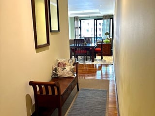 APARTAMENTO AMUEBLADO EN RENTA – ZONA 10 - 4