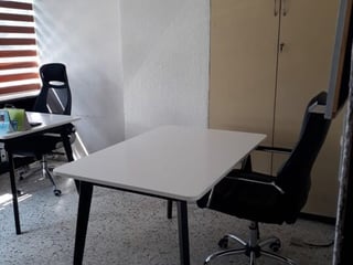 Oficina en alquiler zona 10 - 3
