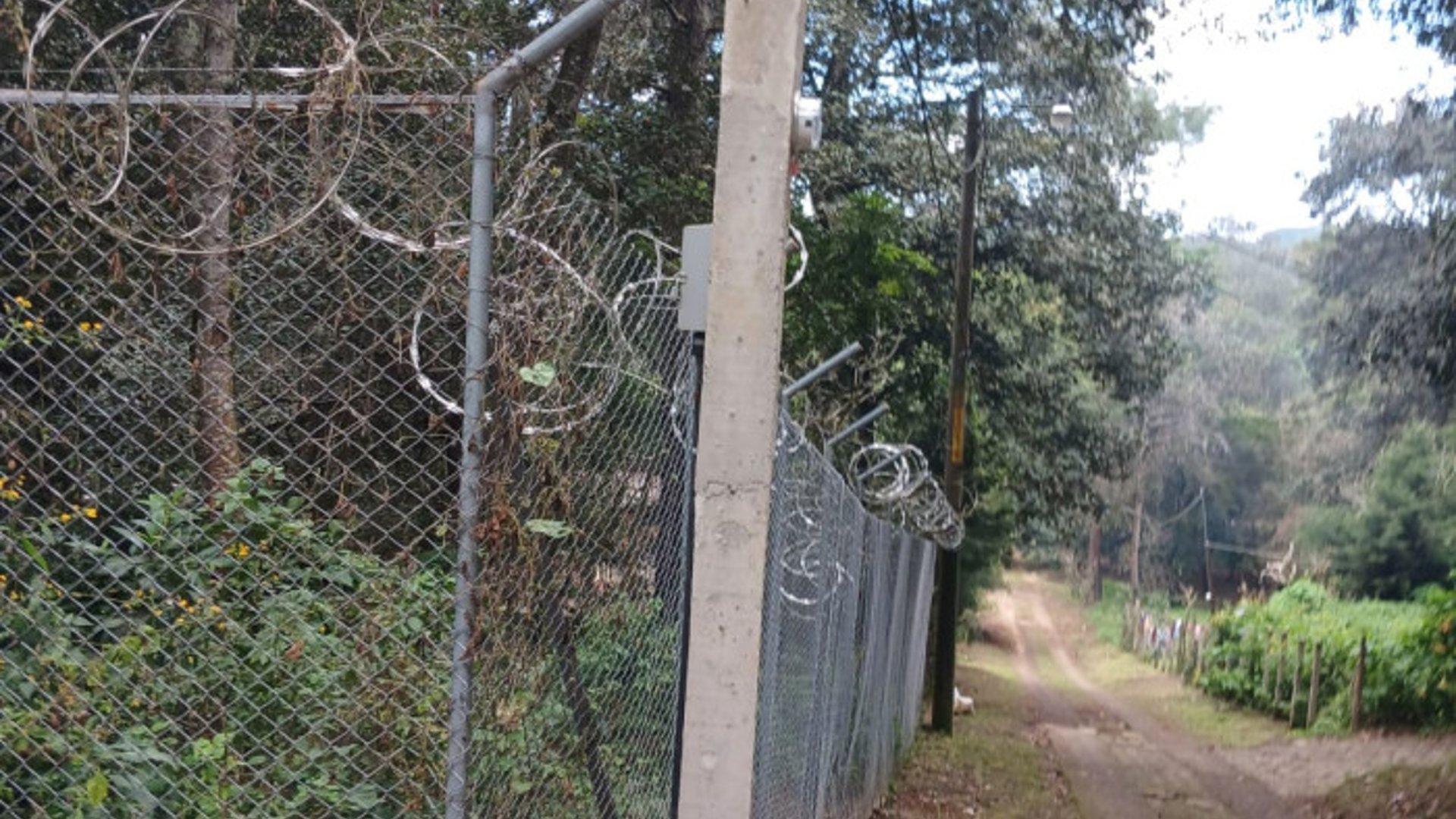 TERRENO EN VENTA EN SAN LUCAS SACATEPEQUEZ - Miniatura 5