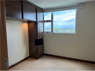 📍 APARTAMENTO EN RENTA – 3 HABITACIONES | CONDADO LA VILLA | ZONA 14 - 4