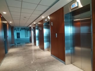 Oficina de 595.99 Mts2 en Renta en la zona 9 Obra Gris - 5