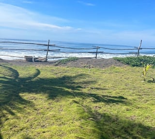 Terreno en Venta carretera a Monterrico