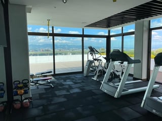 Apartamento en Alquiler Edificio LIV Zona 15, Vista Hermosa 1 - Image 6