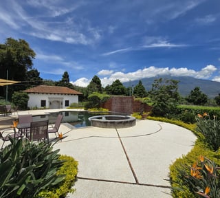 Casa en Venta a Pocos minutos de la Antigua Guatemala