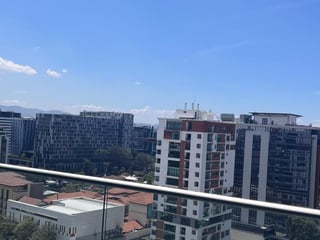 Apartamento con gimnasio en renta de 1 habitacion en zona 10 Ref-5256 - Image 9